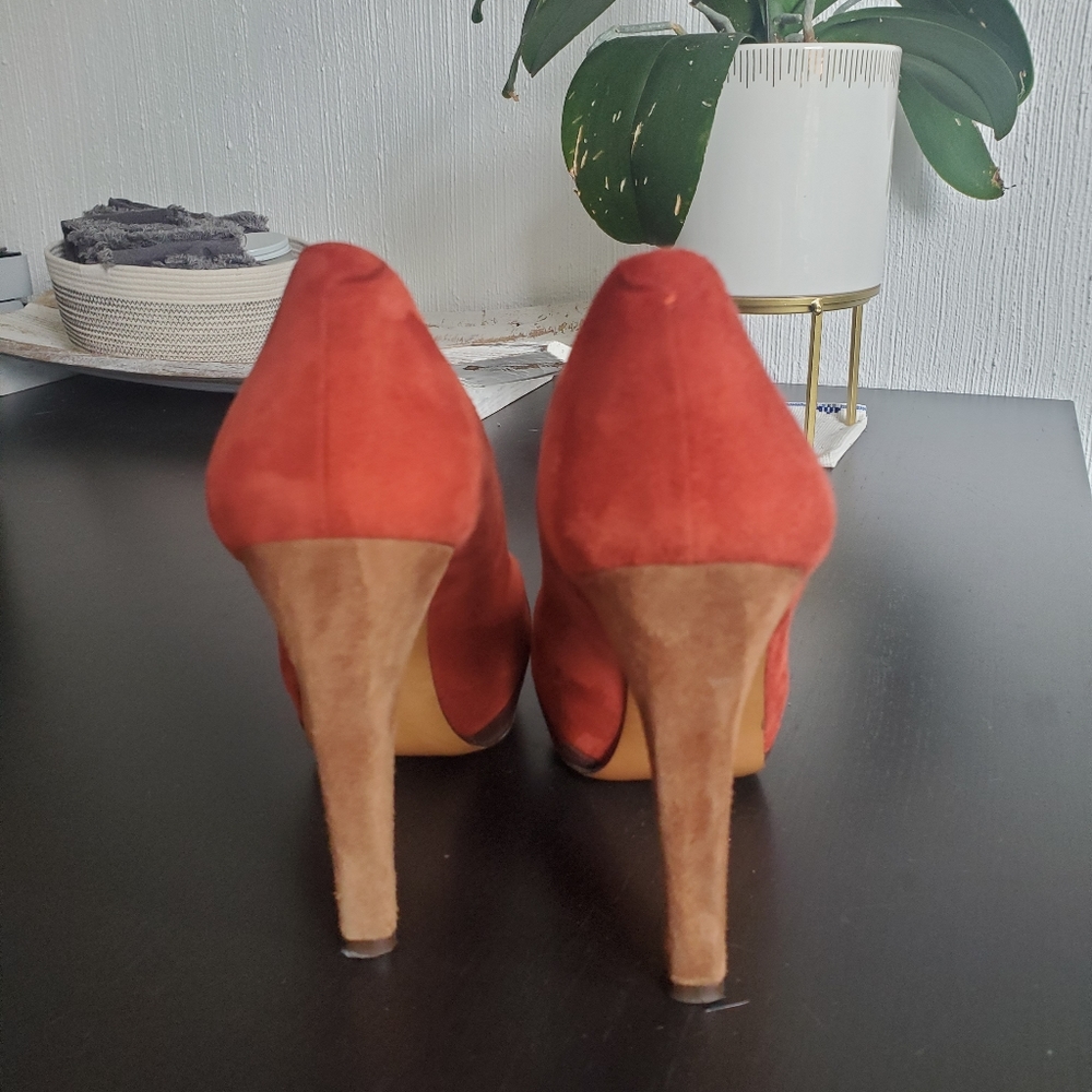 Paco Gil Suede Pumps - Picture 4 of 7